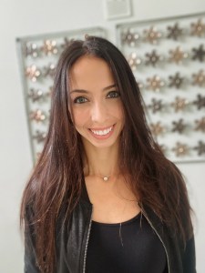 Elaine Roth profile image