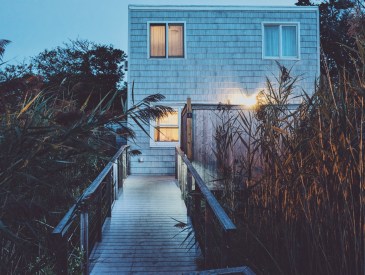 5 sustainable materials to help you go green at home